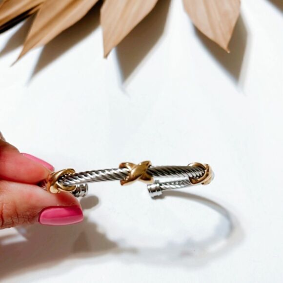 Two tone textured bangle A165 - Picture 4 of 5